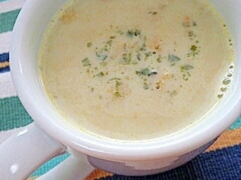 塩糀スープの素で☆グリーンパンプキンきなこスープ♪